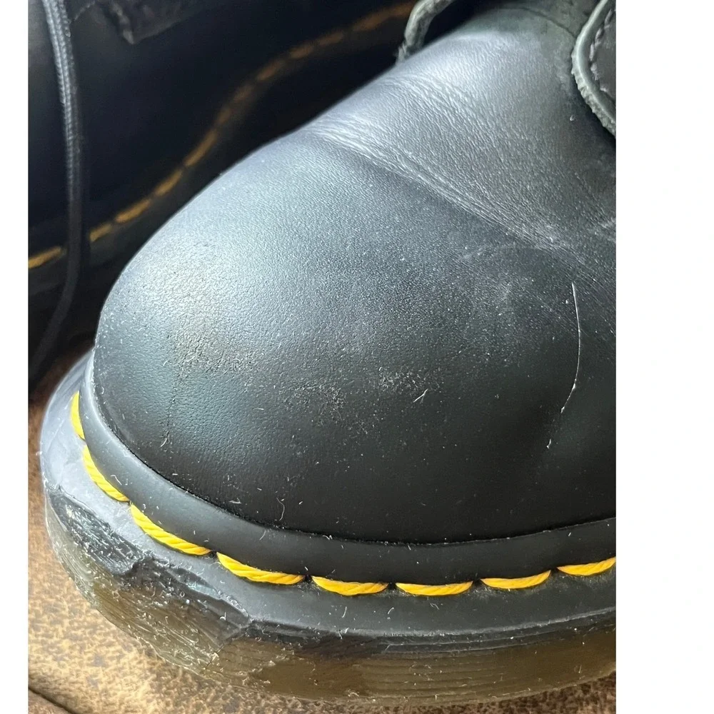 Dr. Martens ‼️‼️please see